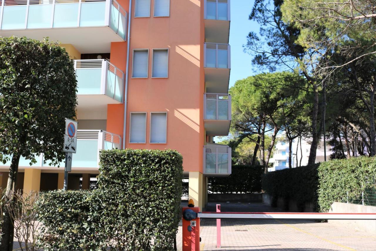 Aurora Apartment Bibione Bagian luar foto
